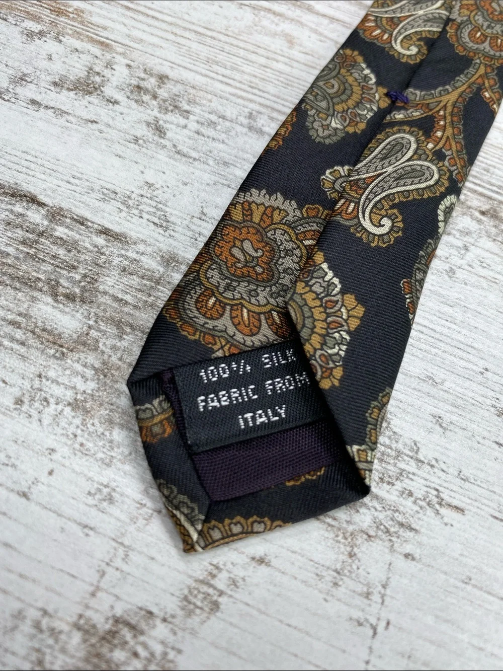 Vintage Gino Pompeii Italian Silk Tie Black Paisley Floral Necktie USA 55x4